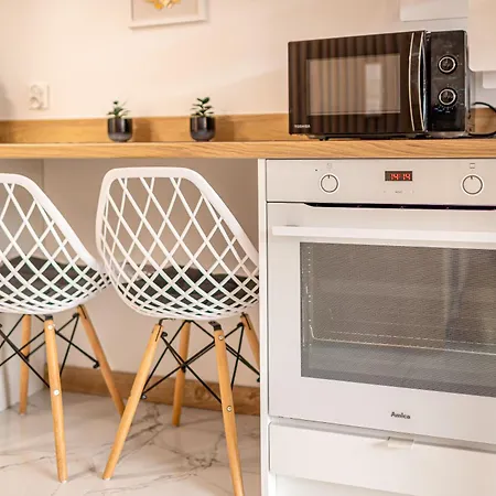 Rentplanet - Slonimskiego Ii Apartmán *