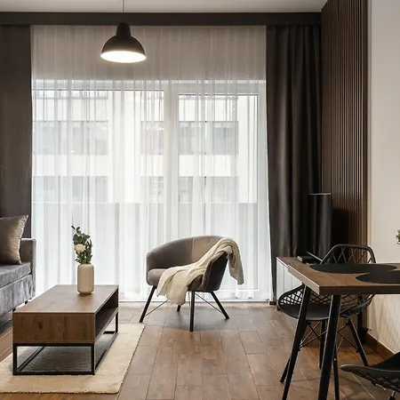 Rentplanet - Slonimskiego Ii Apartment *