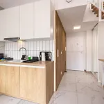 Rentplanet - Slonimskiego Ii شقة