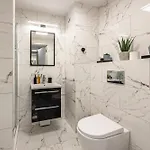 Rentplanet - Slonimskiego Ii *